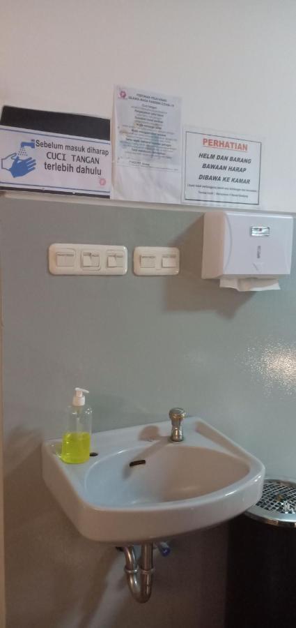 Peta Hostel Bandung Eksteriør billede