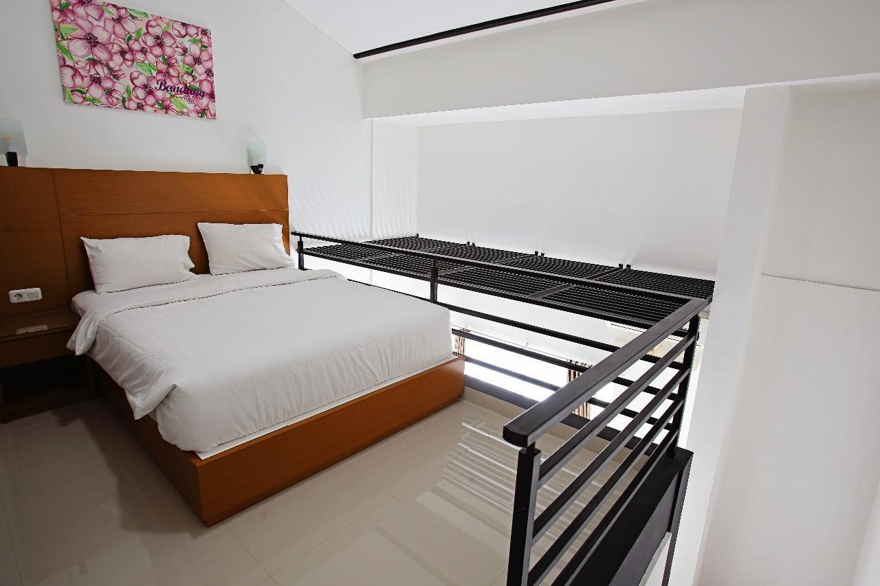 Peta Hostel Bandung Eksteriør billede